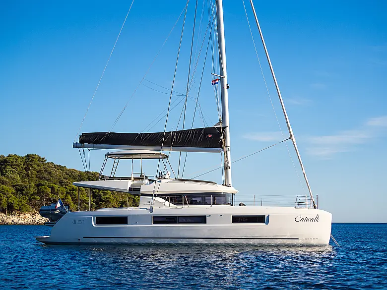 Lagoon 51