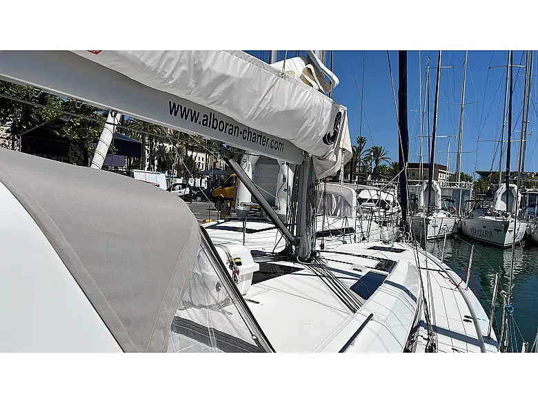 Oceanis 51.1