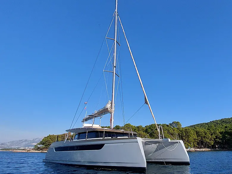 Luna 49